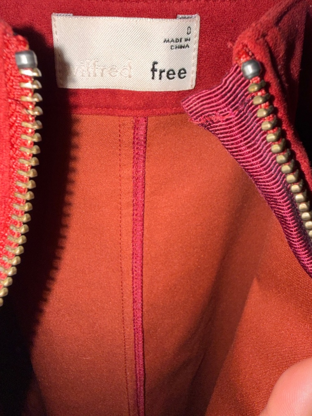 Aritzia Wilfred Free Suede Mini Skirt – Red - Size 0 - Picture 3 of 5
